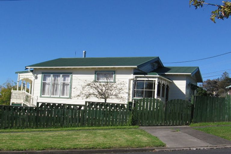 Photo of property in 11a Brandon Road, Glen Eden, Auckland, 0602