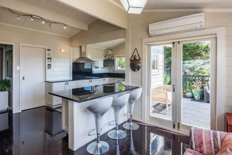 Photo of property in 128 Weld Street, Wadestown, Wellington, 6012