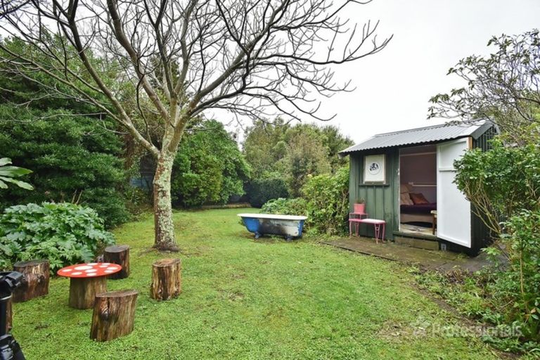 Photo of property in 15 Bethune Street, Featherston, 5710