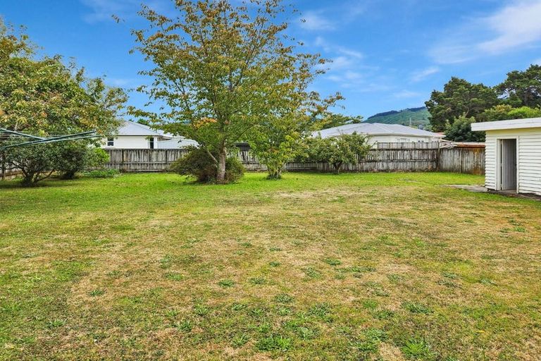 Photo of property in 63 Golders Road, Elderslea, Upper Hutt, 5018