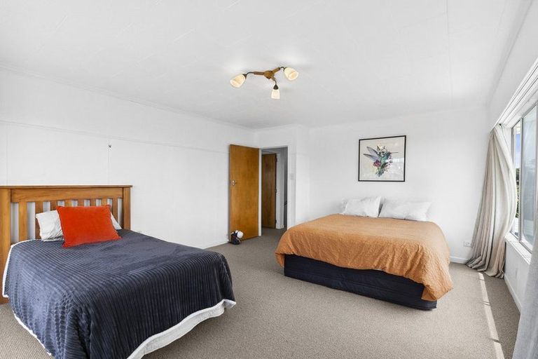 Photo of property in 4 Shearer Drive, Oakura, 4314