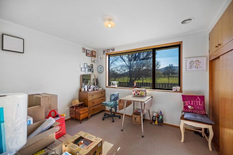 Photo of property in 2915 Tarras-cromwell Road, Tarras, Cromwell, 9383