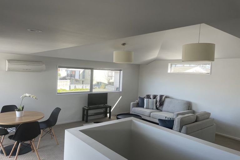 Photo of property in 4/473 Barbadoes Street, Edgeware, Christchurch, 8013