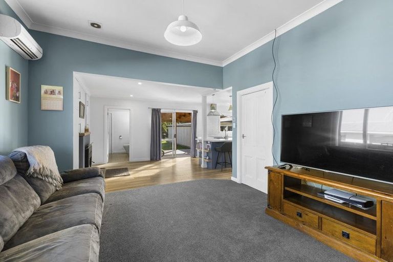 Photo of property in 37 Railway Road, Rangiora, 7400