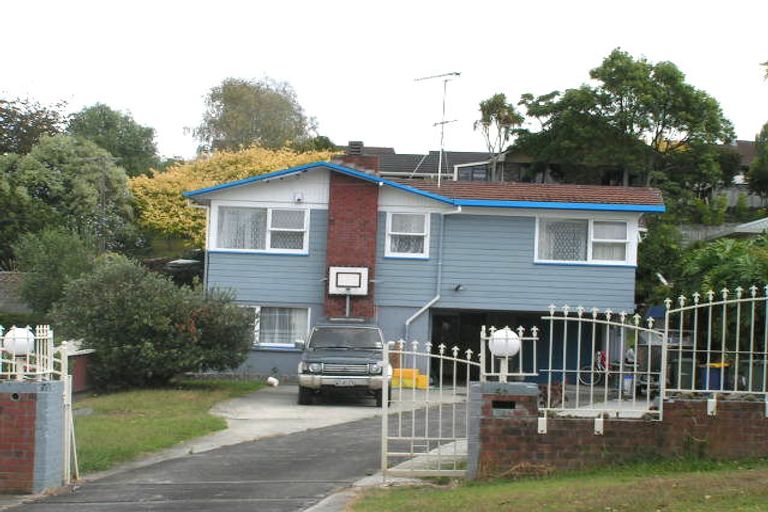 Photo of property in 52 Becroft Drive, Forrest Hill, Auckland, 0620