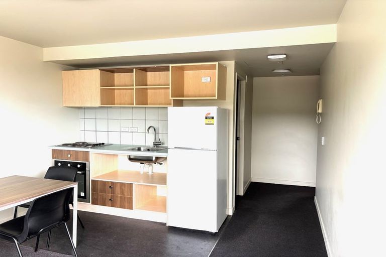 Photo of property in Cube Apartments, 6d/242 Taranaki Street, Mount Cook, Wellington, 6011