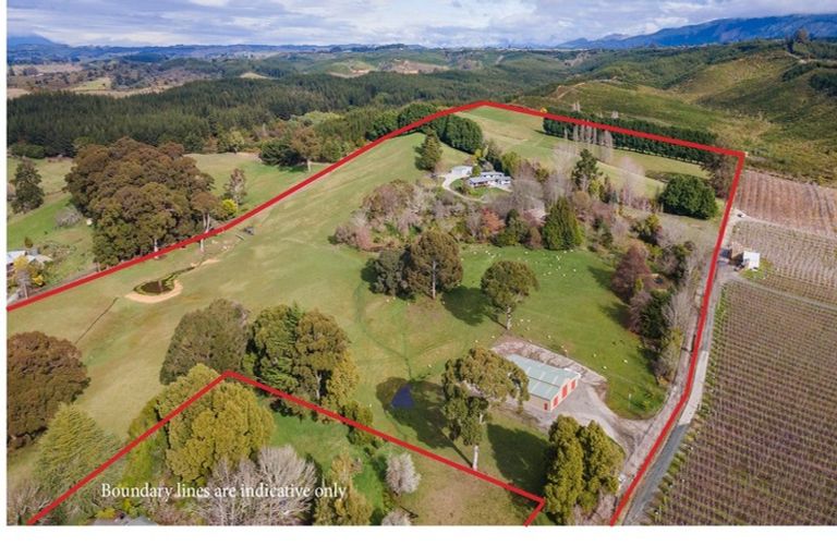 Photo of property in 68 Central Road South, Lower Moutere, Upper Moutere, 7175