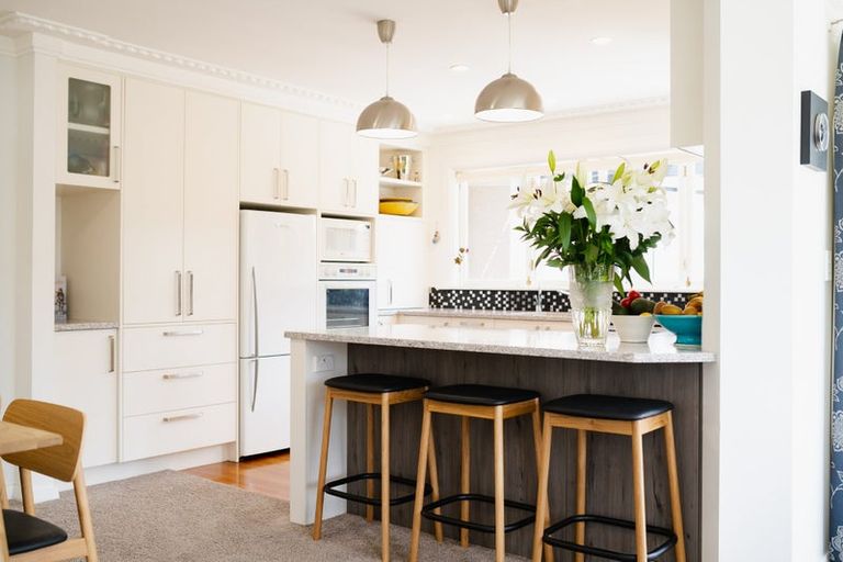 Photo of property in 10 Cliffs Road, Saint Clair, Dunedin, 9012