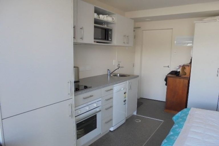 Photo of property in The Peak Apartments, 1001/170 Taranaki Street, Te Aro, Wellington, 6011