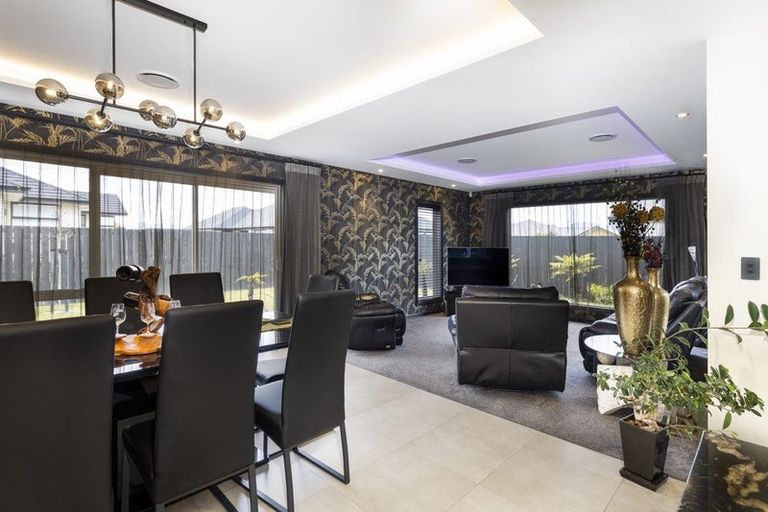 Photo of property in 15 Rose Manor Drive, Springlands, Blenheim, 7201