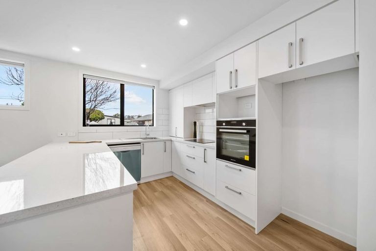 Photo of property in 6a Dey Street, Mosgiel, 9024