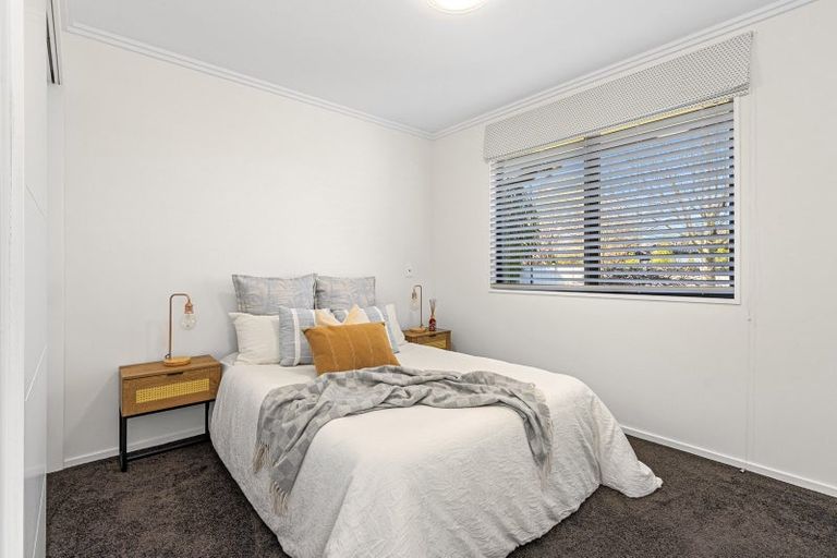 Photo of property in 1 Almond Lane, Prebbleton, 7604