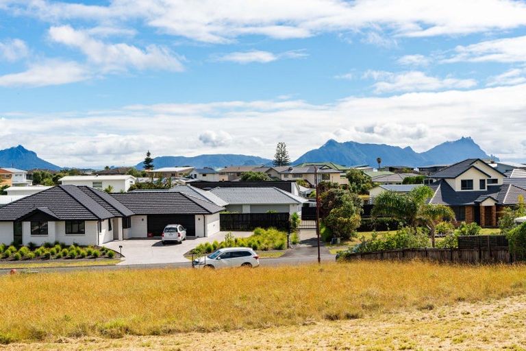 Photo of property in 20 Kihi Place, Ruakaka, 0116