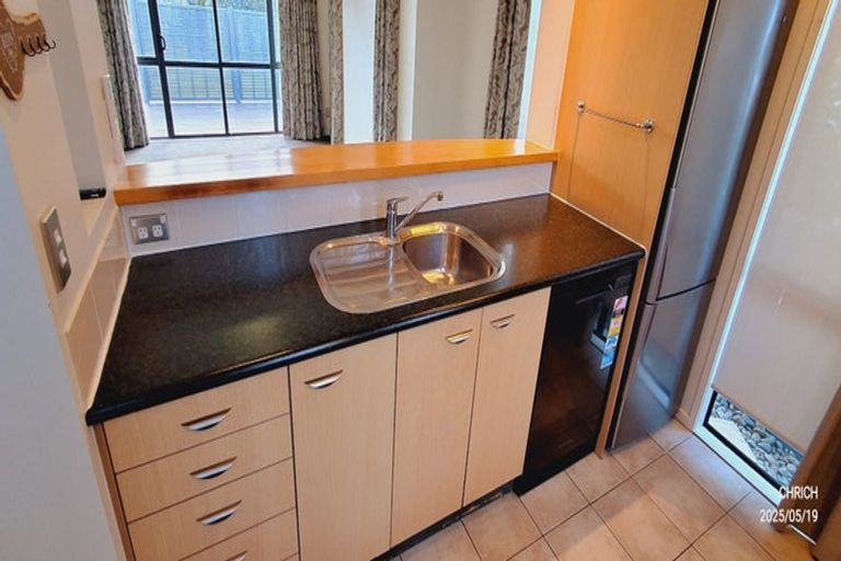 Photo of property in 65/2 Armoy Drive, East Tamaki, Auckland, 2016