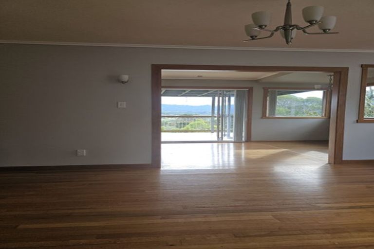 Photo of property in 168 Glengarry Road, Glen Eden, Auckland, 0602