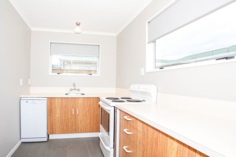 Photo of property in 15 Millar Street, Terrace End, Palmerston North, 4410