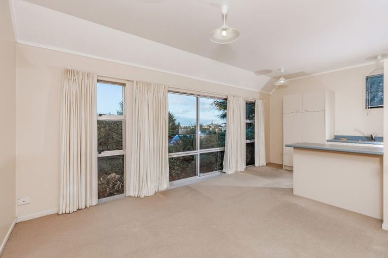 Photo of property in 80 Velma Road, Hillcrest, Auckland, 0627