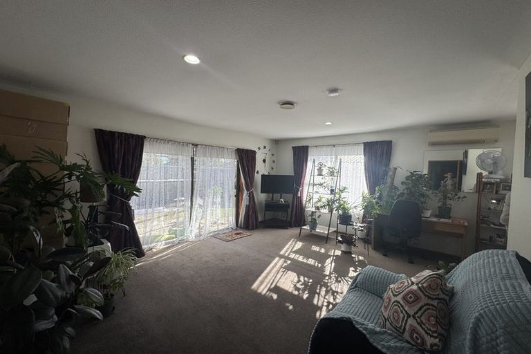 Photo of property in 2/7 Dumfries Drive, Hei Hei, Christchurch, 8042