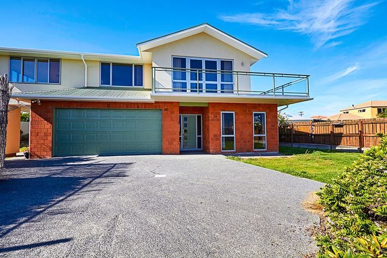 Photo of property in 9 Hawthorne Road, Kaikoura, 7300