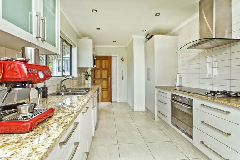 Photo of property in 14 Holland Road, Hillcrest, Auckland, 0627