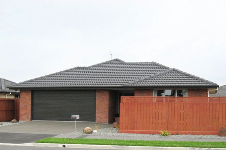 Photo of property in 48 Bayswater Crescent, Bromley, Christchurch, 8062