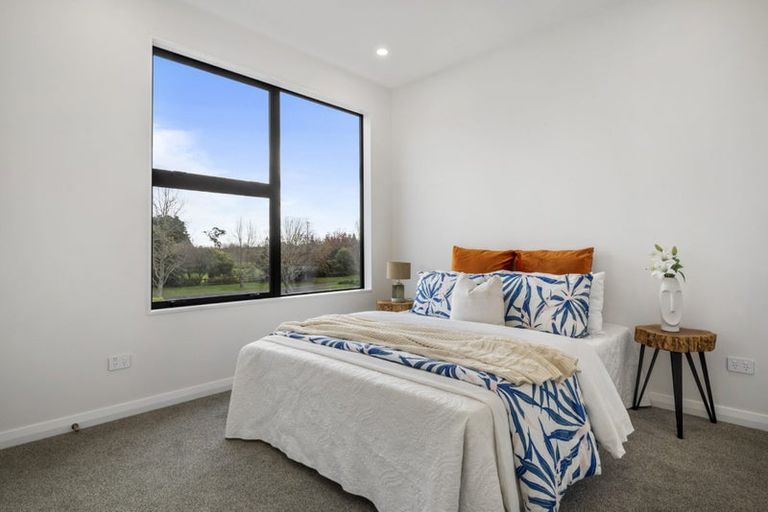 Photo of property in 18 Yellow Pear Lane, Karaka, 2578