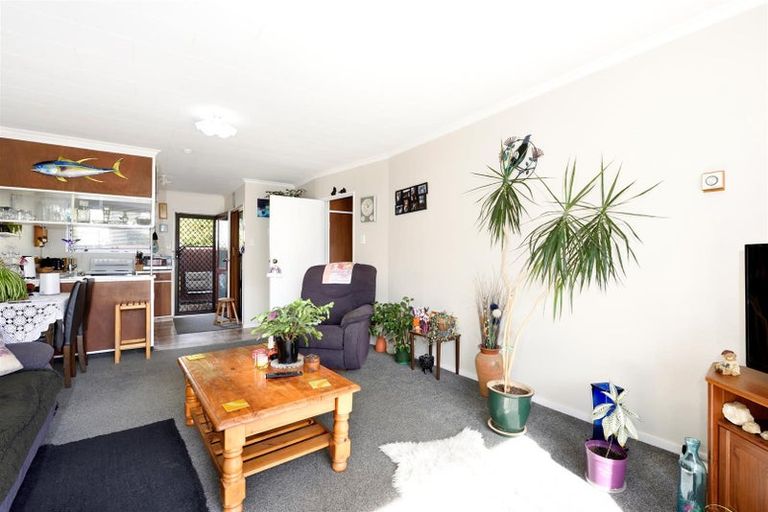 Photo of property in 2/196 Annesbrook Drive, Wakatu, Nelson, 7011