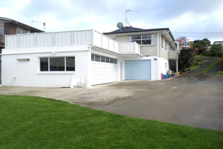 Photo of property in 205 Douglas Avenue, Te Awamutu, 3800