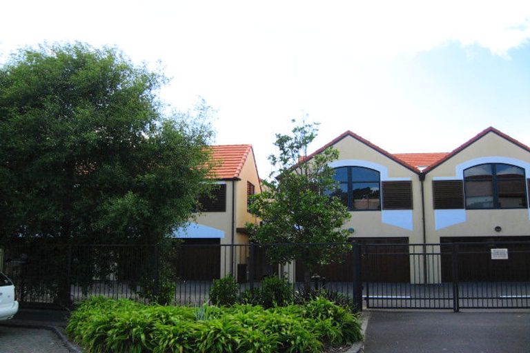 Photo of property in 89 Waterside Crescent, Gulf Harbour, Whangaparaoa, 0930