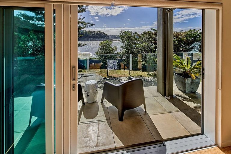 Photo of property in 300b Paremata Road, Whitby, Porirua, 5381