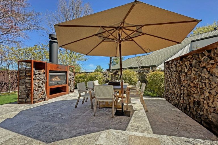 Photo of property in 1 Nisbet Terrace, Kinloch, Taupo, 3377