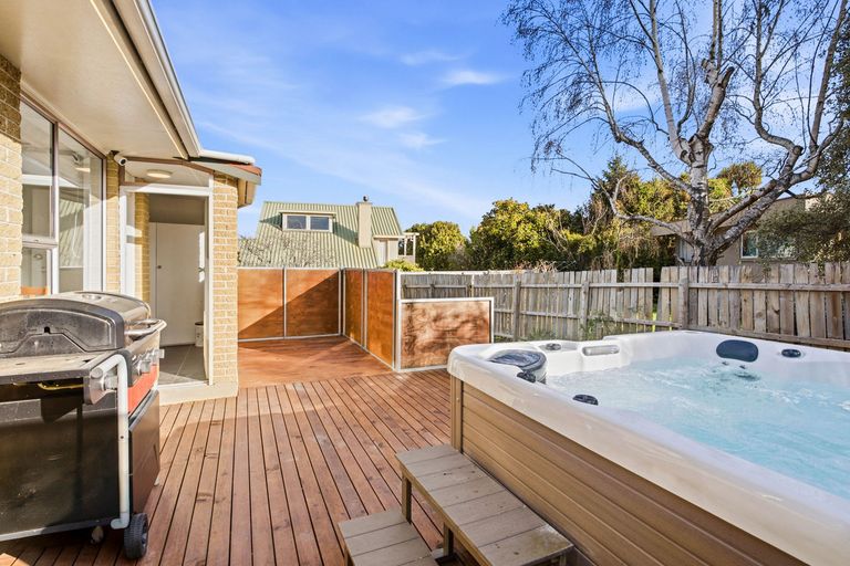 Photo of property in 42 Howorth Road, Fairfield, Dunedin, 9018