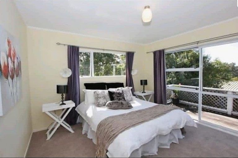 Photo of property in 1/89 Woodglen Road, Glen Eden, Auckland, 0602