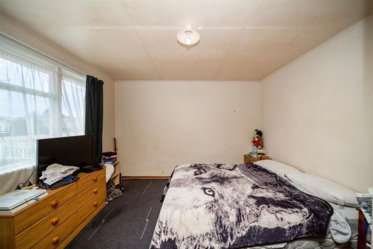 Photo of property in 14 Mclean Street, Hawera, 4610