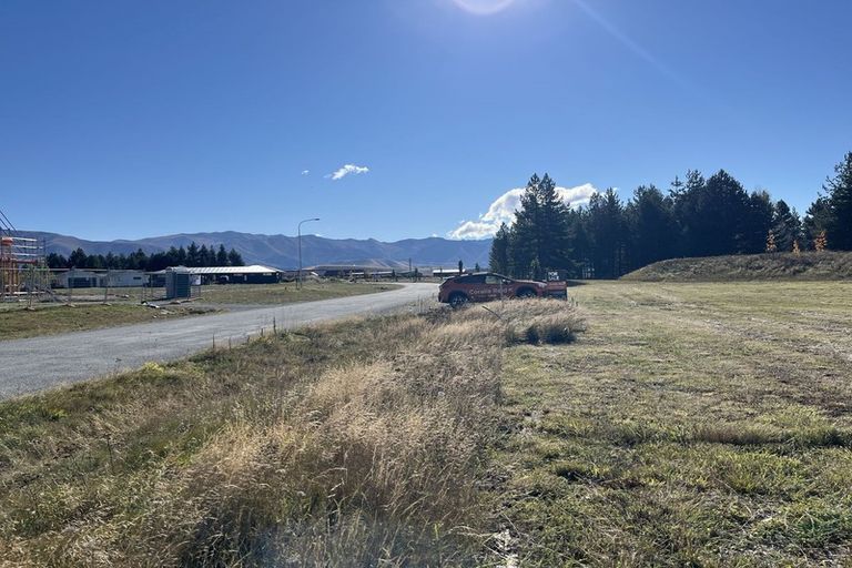 Photo of property in 1 Temple Drive, Twizel, 7901