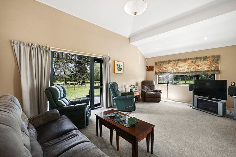Photo of property in 18 Masters Road, Eureka, Hamilton, 3287