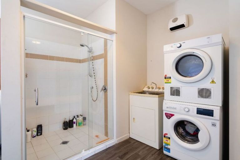 Photo of property in 101 Oxford Street, South Dunedin, Dunedin, 9012