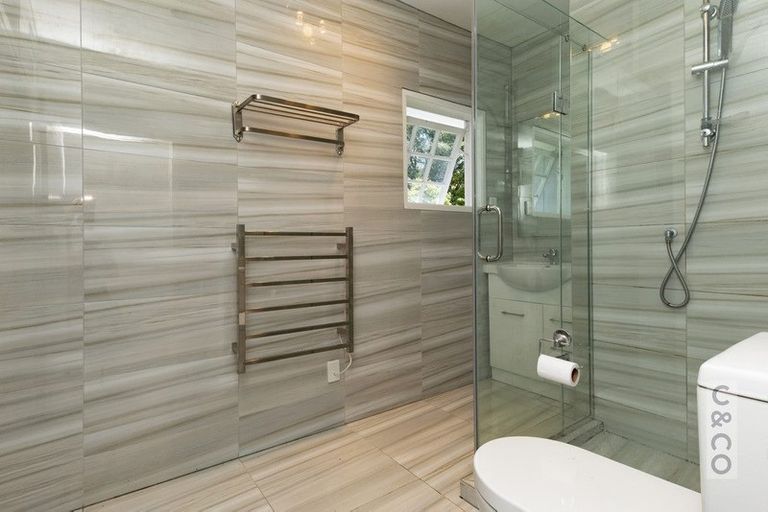 Photo of property in 28 Weza Lane, Kumeu, 0810