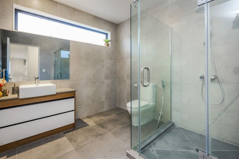 Photo of property in 319 Flat Bush School Road, Flat Bush, Auckland, 2019