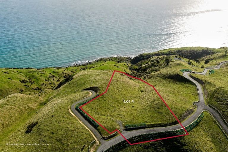 Photo of property in 1275 Paekakariki Hill Road, Paekakariki Hill, Porirua, 5381