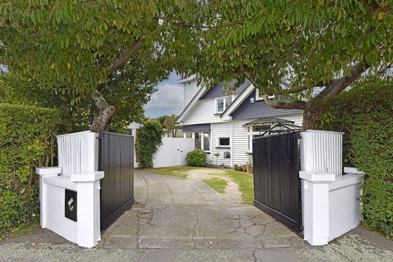 Photo of property in 1/40 Nortons Road, Avonhead, Christchurch, 8042