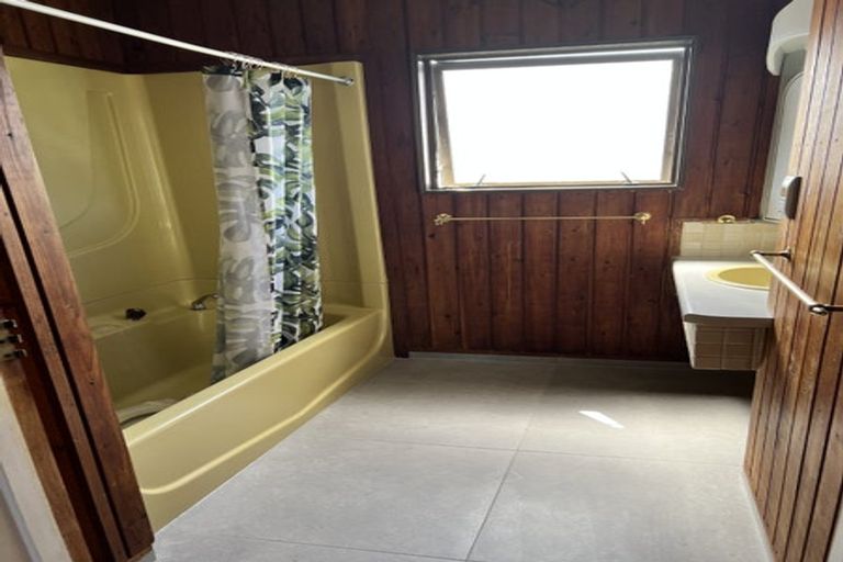 Photo of property in 31 Meeanee Quay, Westshore, Napier, 4110