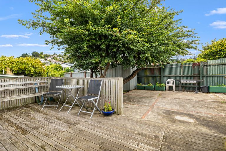 Photo of property in 11 Catherine Street, Caversham, Dunedin, 9012