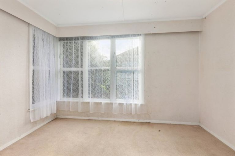 Photo of property in 1182 Taita Drive, Taita, Lower Hutt, 5011