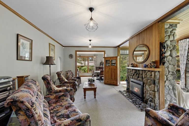 Photo of property in 496 Stokes Valley Road, Stokes Valley, Lower Hutt, 5019