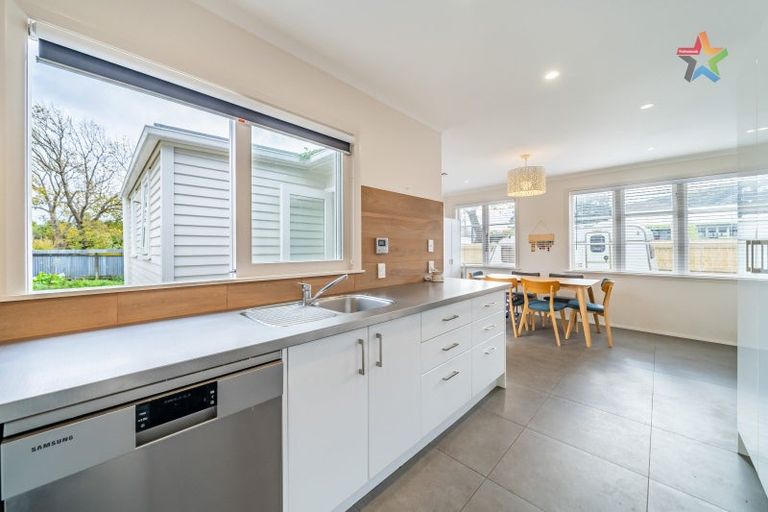 Photo of property in 2 Strand Crescent, Naenae, Lower Hutt, 5011