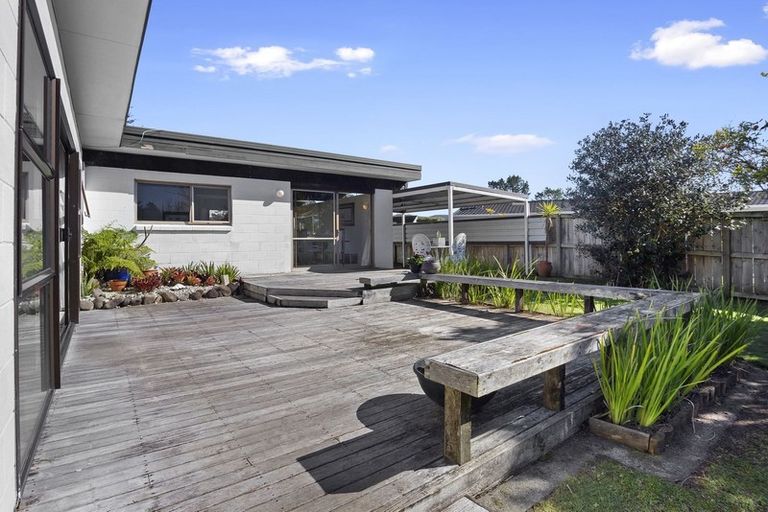 Photo of property in 19 Dunlop Drive, Pauanui, Hikuai, 3579