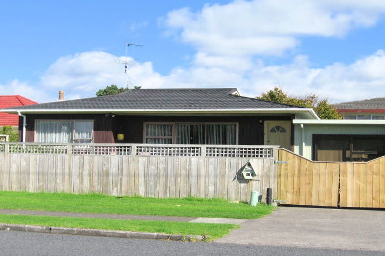 Photo of property in 41b Hattaway Avenue, Bucklands Beach, Auckland, 2012