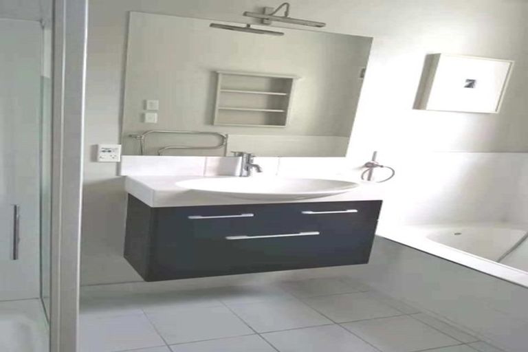 Photo of property in 7a Cambrai Avenue, Mount Roskill, Auckland, 1041