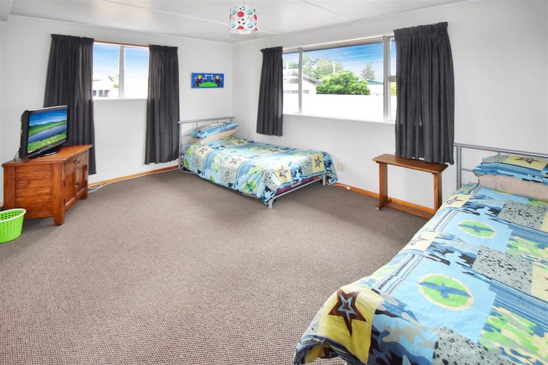 Photo of property in 26 Jollie Road, Twizel, 7901